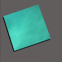 Decorative color plate with emerald green